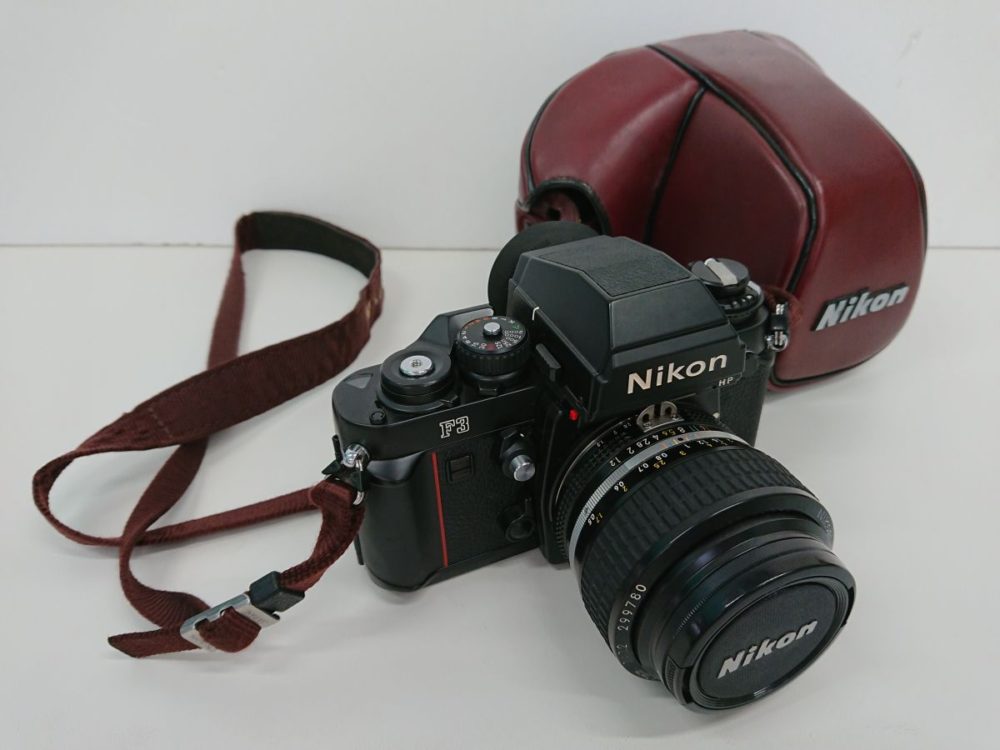 カメラ Nikon F3 フィルム一眼レフカメラ 動作未確認 レンズ(ニッコール 50ｍｍ F1.2)、キャリングケース付き　買取りレコちゃんカンパニー